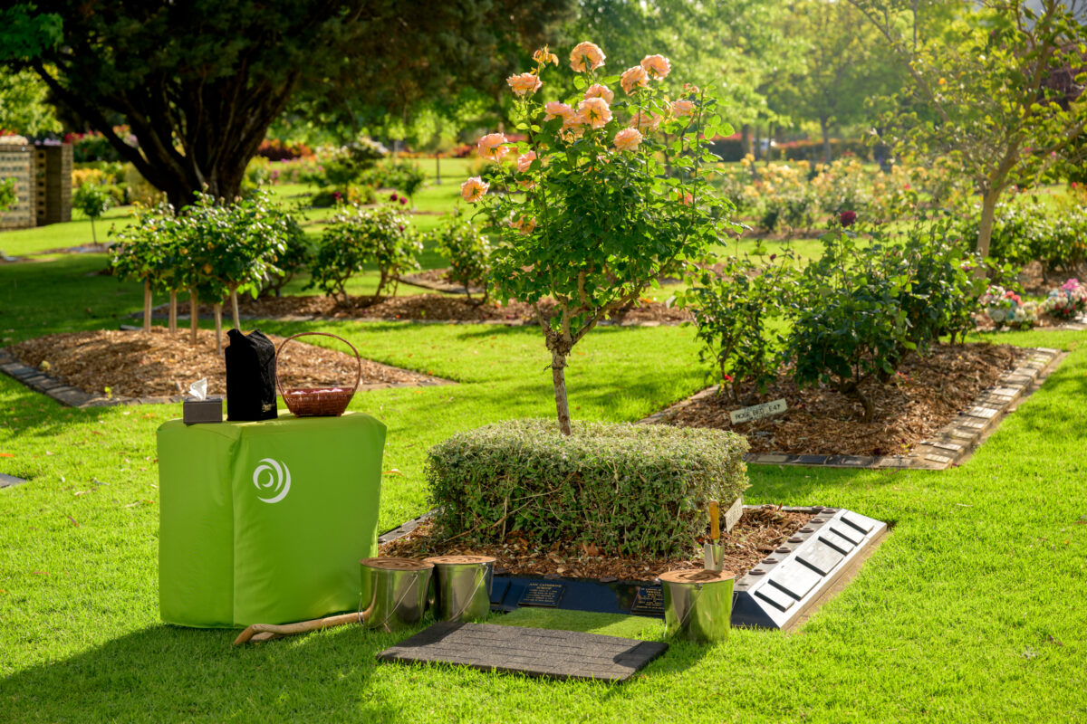 26-WITNESS-OF-ASHES-PLACEMENT_241031_Z9C7938_DxO_WebRes